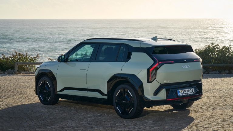 Kia EV3 vs Hyundai Kona eléctrico: dos compactos coreanos por menos de 40.000 € en España Kia EV3 vs Hyundai Kona eléctrico: dos compactos coreanos por menos de 40.000 € en España