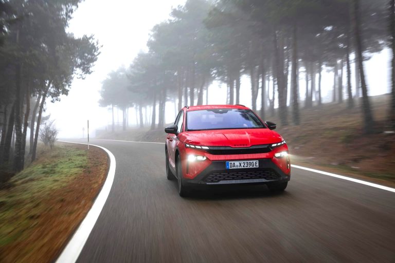Skoda Elroq: el compacto eléctrico que amenaza al MG4 en relación calidad-precio en España Skoda Elroq: el compacto eléctrico que amenaza al MG4 en relación calidad-precio en España