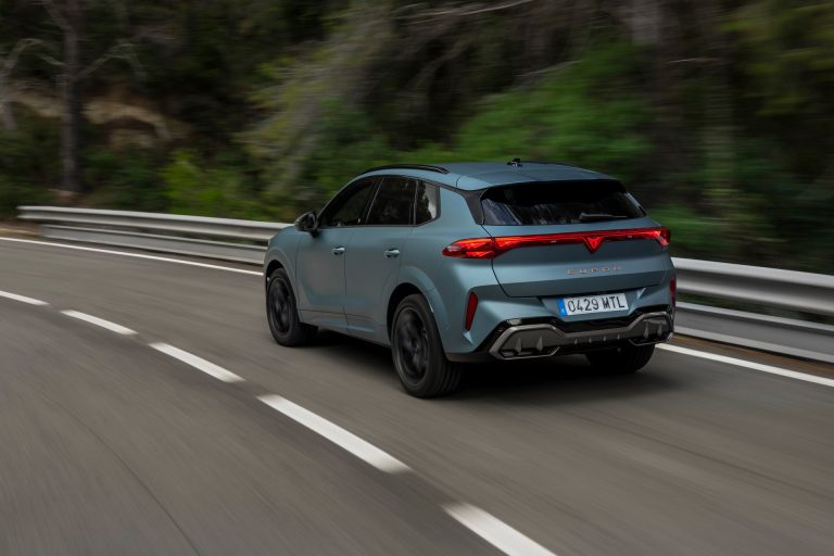 Ranking 2026: los SUV PHEV con mejor coste de uso real en España considerando gasolina, luz y peajes
