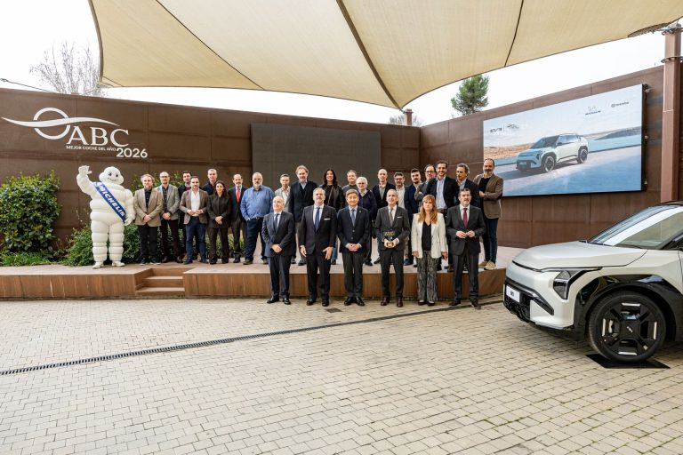 Kia EV3 frente a Jeep Avenger eléctrico: duelo de SUV-B eléctricos por debajo de 40.000 € en España