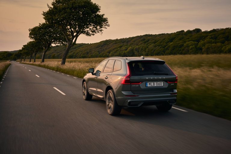 Review del Volvo XC60 T6 Recharge: el SUV PHEV premium que más matricula el canal empresa en España