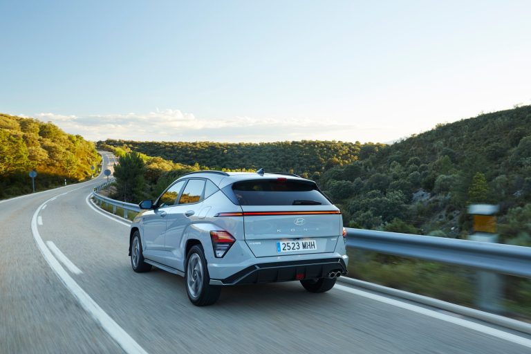 Cómo elegir un SUV eléctrico urbano para segunda mano en 3-4 años: valor residual, batería y garantía en España Cómo elegir un SUV eléctrico urbano para segunda mano en 3-4 años: valor residual, batería y garantía en Españ