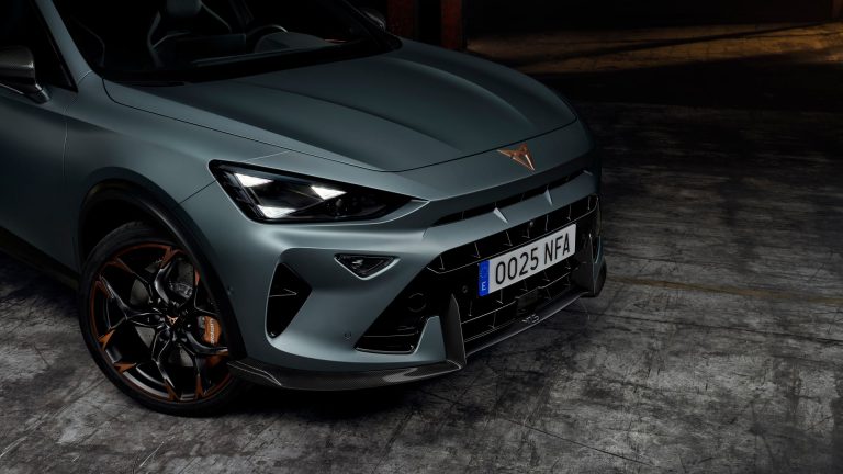 Ranking 2026: los SUV PHEV con mayor potencia combinada por debajo de 50.000 € en España Ranking 2026: los SUV PHEV con mayor potencia combinada por debajo de 50.000 € en España