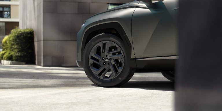 Cómo elegir un SUV PHEV en España en 2026 si haces más de 25.000 km al año Cómo elegir un SUV PHEV en España en 2026 si haces más de 25.000 km al año